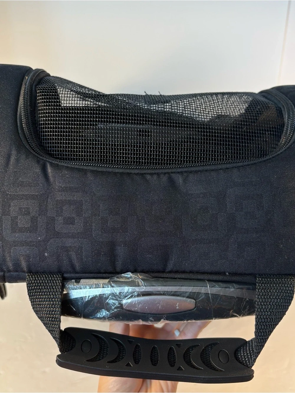 Gen7Pets geometric roller